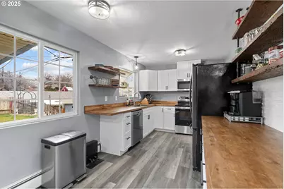 3226 SW Isaac Ave, Pendleton, OR 97801 - Photo 14