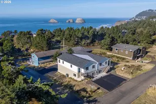 110 Crescent St, Oceanside, OR 97134 - Photo 32