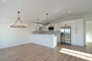 110 Crescent St, Oceanside, OR 97134 - Photo 14