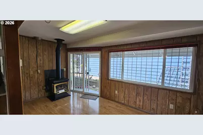 16055 SW Queen Victoria Pl, Portland, OR 97224 - Photo 12