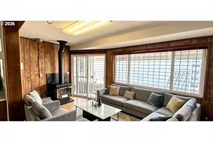 16055 SW Queen Victoria Pl, Portland, OR 97224 - Photo 4