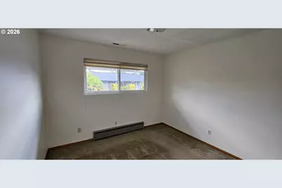 16055 SW Queen Victoria Pl, Portland, OR 97224 - Photo 14