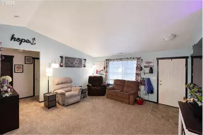 2665 Curlew St, Umatilla, OR 97882 - Photo 2