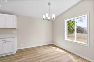 1944 McTavish Ct, Springfield, OR 97477 - Photo 12