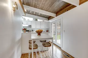 434 NE 130th Pl, Portland, OR 97230 - Photo 8