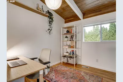 434 NE 130th Pl, Portland, OR 97230 - Photo 16