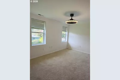 327 SW Main Ct, Warrenton, OR 97146 - Photo 6