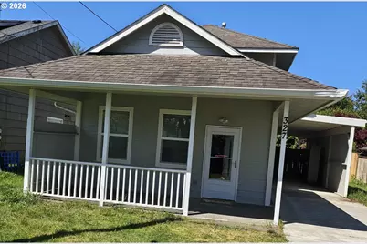 327 SW Main Ct, Warrenton, OR 97146 - Photo 1