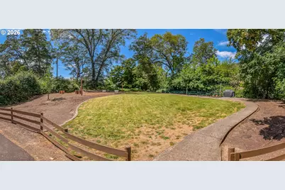 345 Littlebrook Ln, Roseburg, OR 97471 - Photo 40