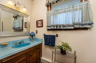 18345 SE Cheldelin Rd, Gresham, OR 97080 - Photo 24
