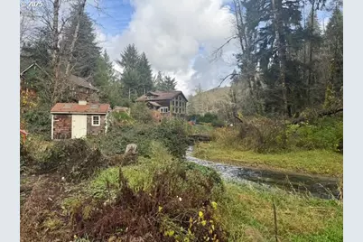 1415 N Alvord Ln, Otis, OR 97368 - Photo 2