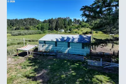 94665 N Bank Pistol River Rd, Gold Beach, OR 97444 - Photo 24