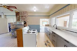 94665 N Bank Pistol River Rd, Gold Beach, OR 97444 - Photo 36