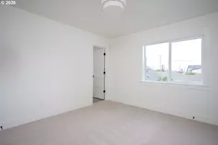 1126 NE 84th Ave, Portland, OR 97220 - Photo 24