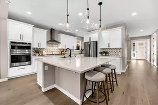 901 W Magnolia Loop, Washougal, WA 98671 - Photo 8