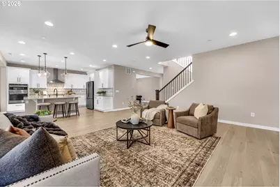 901 W Magnolia Loop, Washougal, WA 98671 - Photo 6