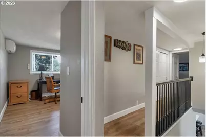 230 SE Howell Prairie Rd, Salem, OR 97317 - Photo 22