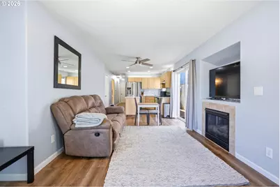 879 SW Junction Pl, Gresham, OR 97080 - Photo 4