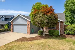 205 E Myrtlewood Ct, Newberg, OR 97132 - Photo 2