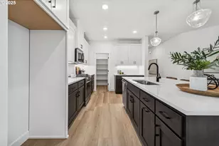 16353 SW Cambridge Ln, Durham, OR 97224 - Photo 6