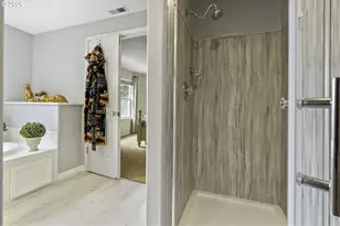 14415 NE Mountain View Dr, Battle Ground, WA 98604 - Photo 32