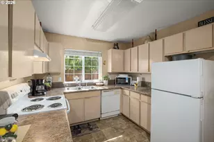 101 Cornell Ave, Gladstone, OR 97027 - Photo 16
