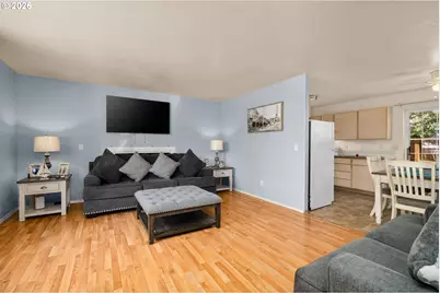 101 Cornell Ave, Gladstone, OR 97027 - Photo 8