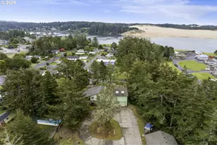 833 Rhododendron Dr, Florence, OR 97439 - Photo 46
