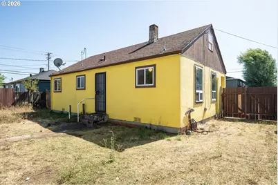 2760 E St, Springfield, OR 97477 - Photo 32