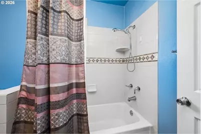 2760 E St, Springfield, OR 97477 - Photo 22