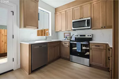3709 SE 28th Ave, Portland, OR 97202 - Photo 6