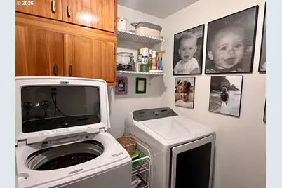 2233 Ironwood St, Eugene, OR 97401 - Photo 24