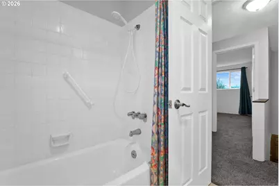 1935 W 17th Ave #B, Eugene, OR 97402 - Photo 16