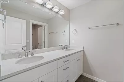 3631 NE Kingbird St, Camas, WA 98607 - Photo 24