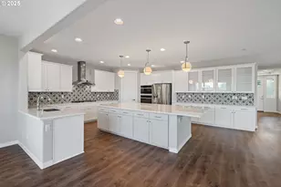 3631 NE Kingbird St, Camas, WA 98607 - Photo 2