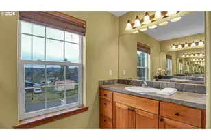 1013 4th Ave, Vernonia, OR 97064 - Photo 26