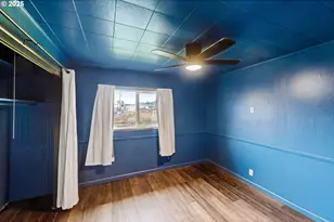 1066 S 8th St, Coos Bay, OR 97420 - Photo 24