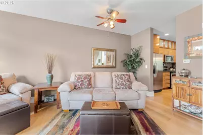 780 NW 118th Ave #105, Portland, OR 97229 - Photo 10