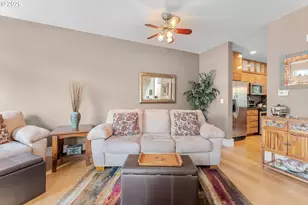 780 NW 118th Ave, Portland, OR 97229 - Photo 10
