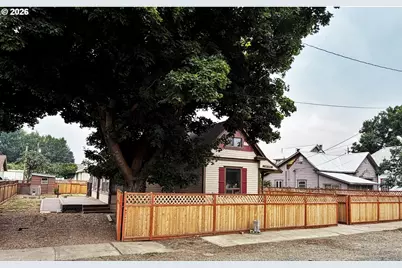1036 Tamar St, Baker City, OR 97814 - Photo 10