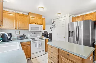 3115 23rd Ave, Albany, OR 97322 - Photo 8