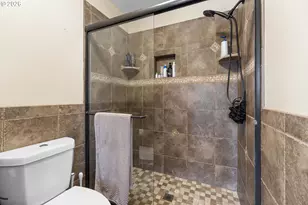 1027 SE Strebin Rd, Troutdale, OR 97060 - Photo 20