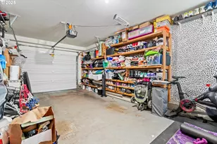 8655 N Crawford St, Portland, OR 97203 - Photo 22