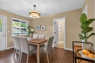 17928 Royal Ct, Lake Oswego, OR 97035 - Photo 8