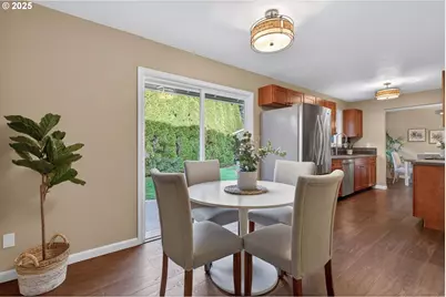 17928 Royal Ct, Lake Oswego, OR 97035 - Photo 14