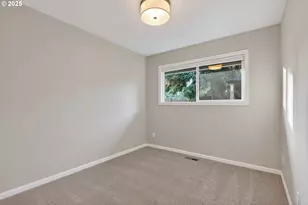 17928 Royal Ct, Lake Oswego, OR 97035 - Photo 24