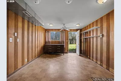 1620 NE 201st Ave, Fairview, OR 97024 - Photo 30