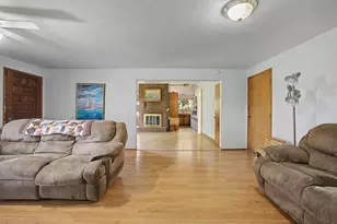 1620 NE 201st Ave, Fairview, OR 97024 - Photo 8