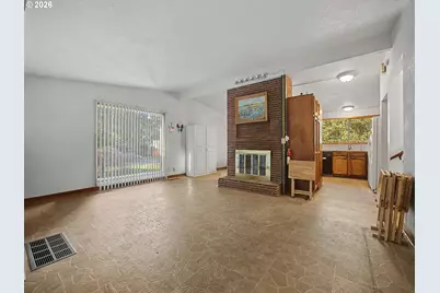 1620 NE 201st Ave, Fairview, OR 97024 - Photo 16