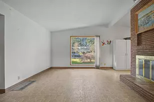 1620 NE 201st Ave, Fairview, OR 97024 - Photo 10